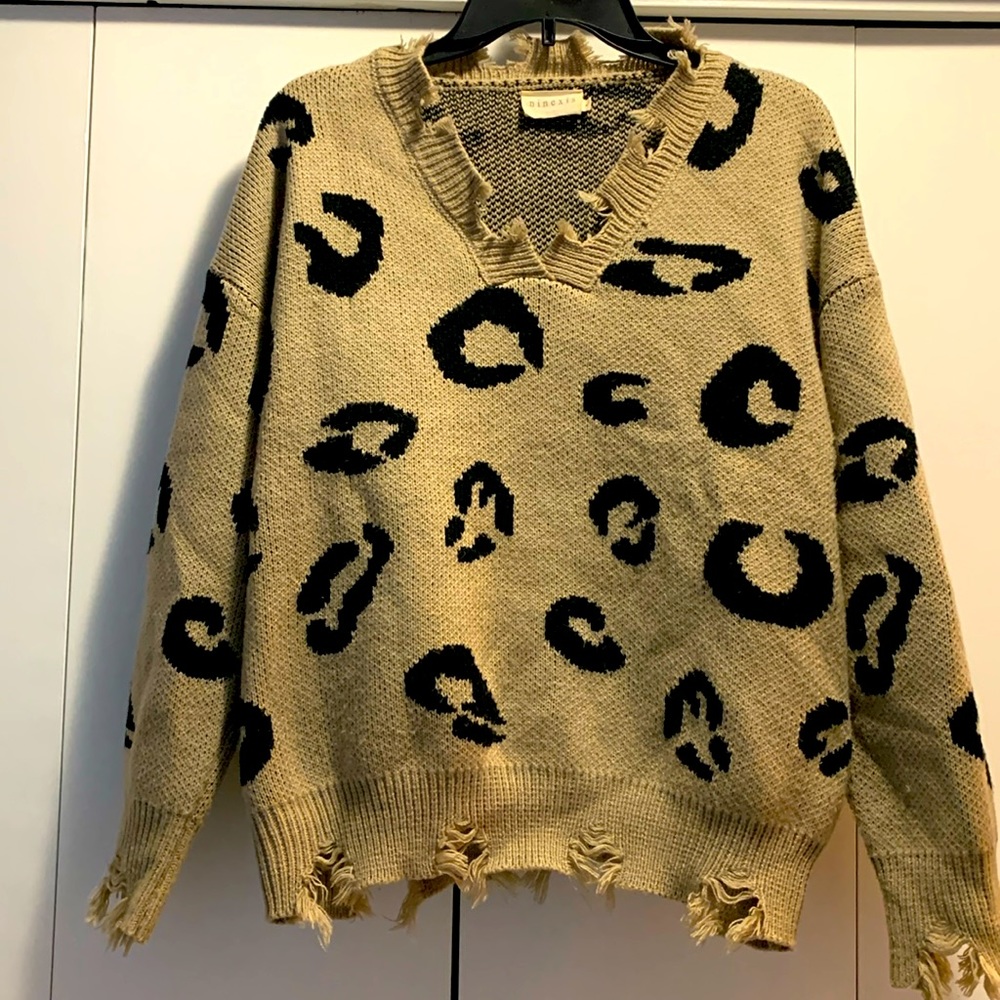 Ninexis Leopard Distressed Sweater